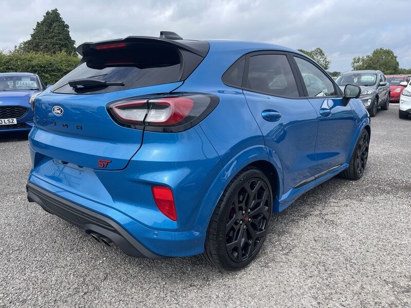 More views of Ford Puma