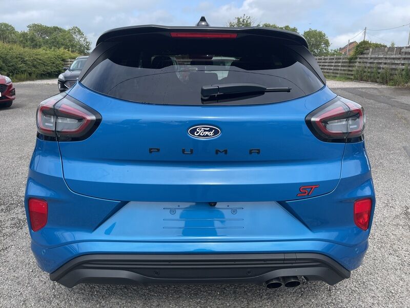 More views of Ford Puma