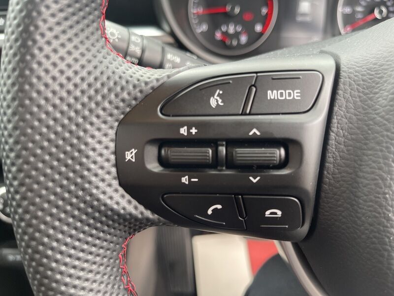 More views of Kia Picanto