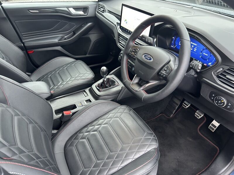 More views of Ford Focus