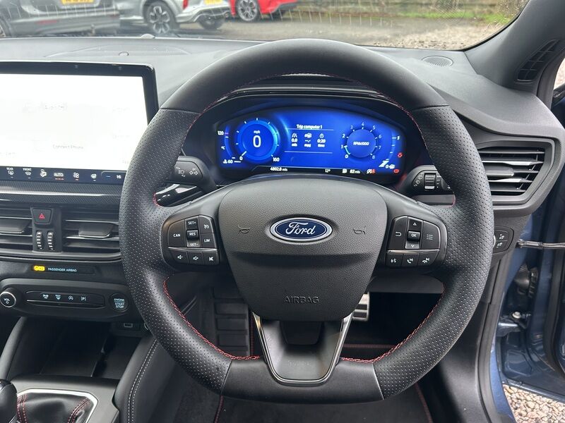 More views of Ford Focus