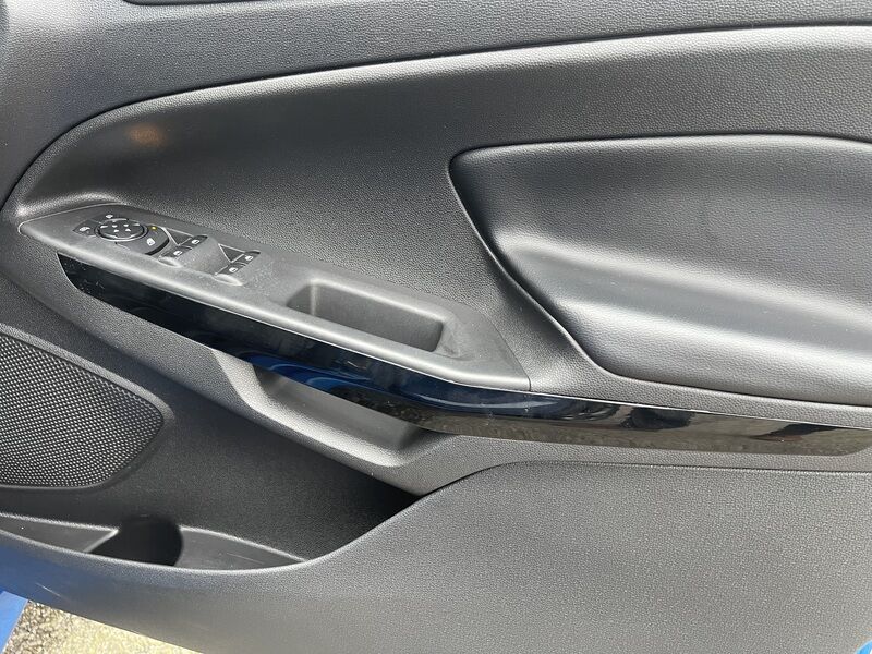 More views of Ford EcoSport