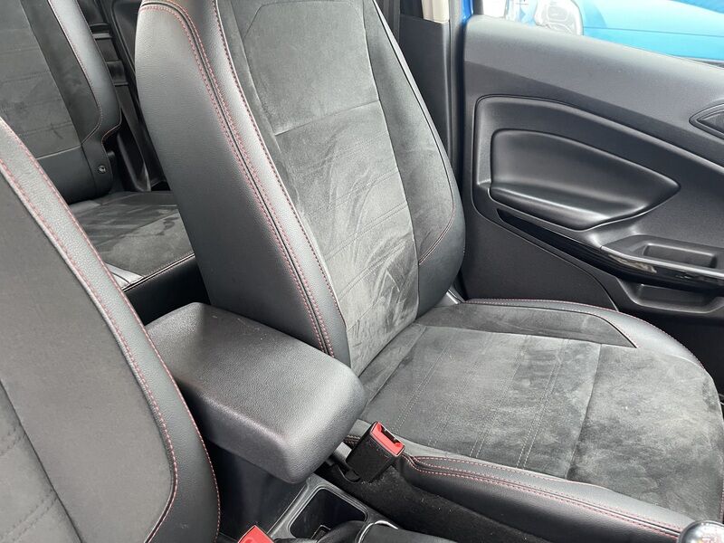 More views of Ford EcoSport
