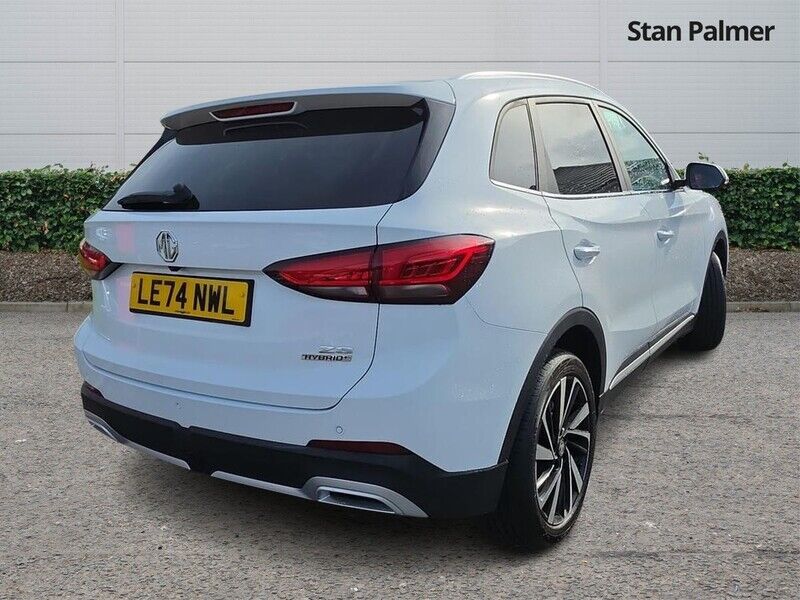 More views of MG ZS