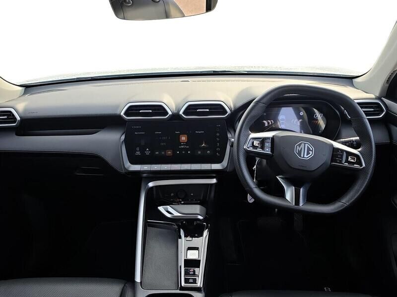 More views of MG ZS