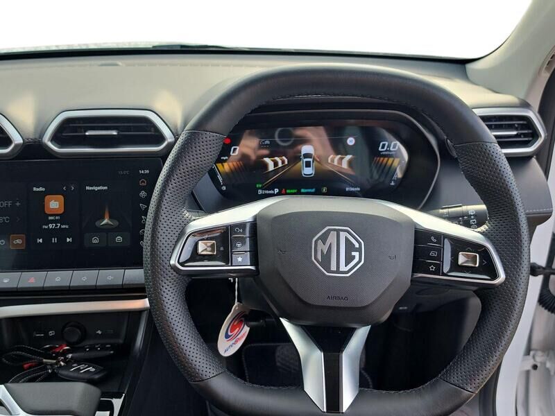 More views of MG ZS