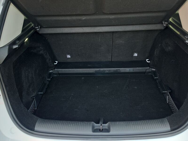 More views of MG ZS