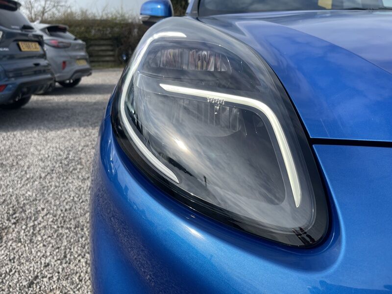 More views of Ford Puma