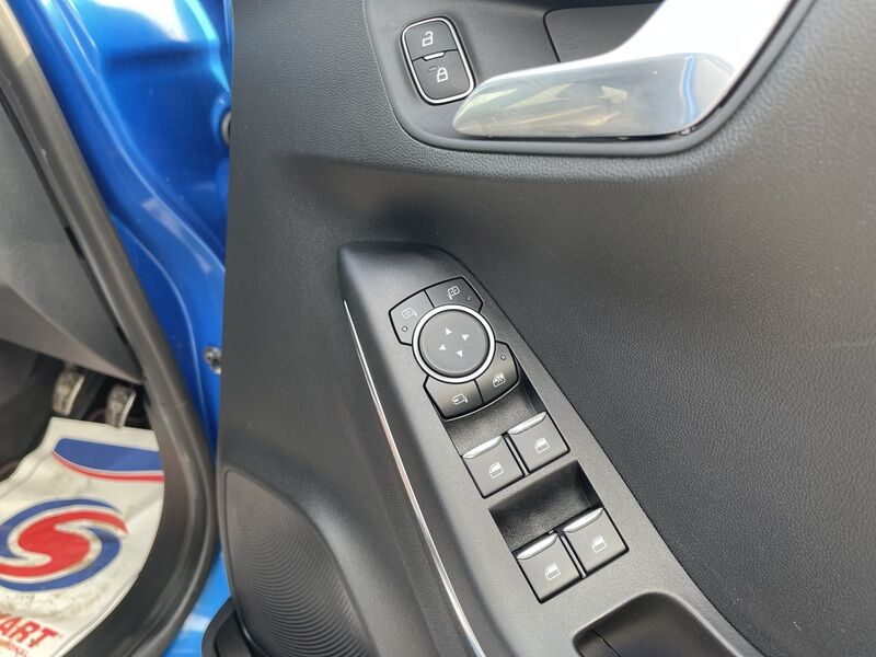More views of Ford Puma