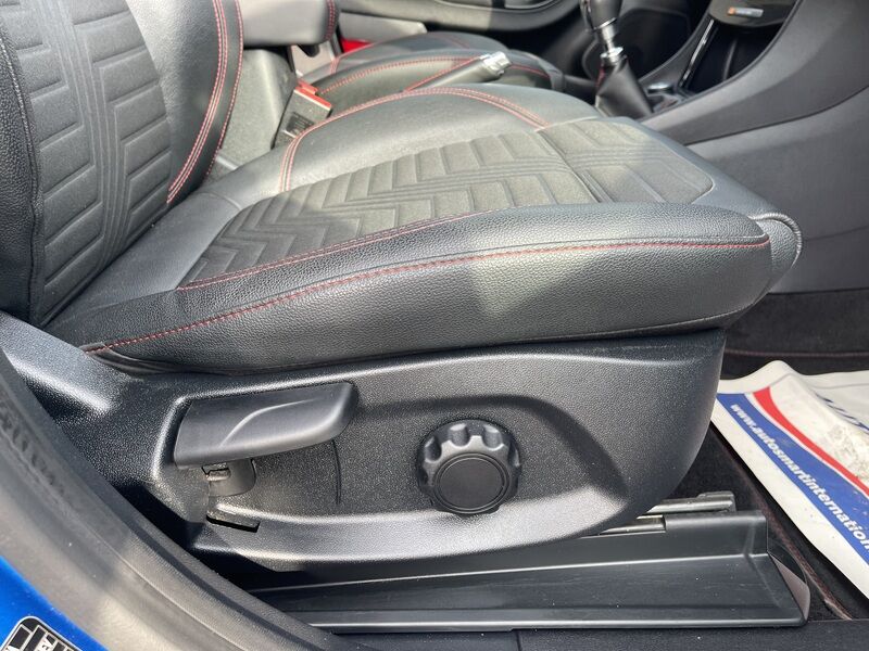More views of Ford Puma