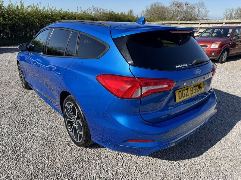 More views of Ford Focus