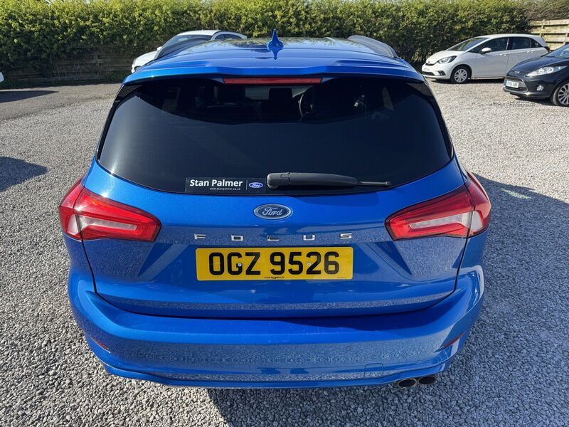 More views of Ford Focus