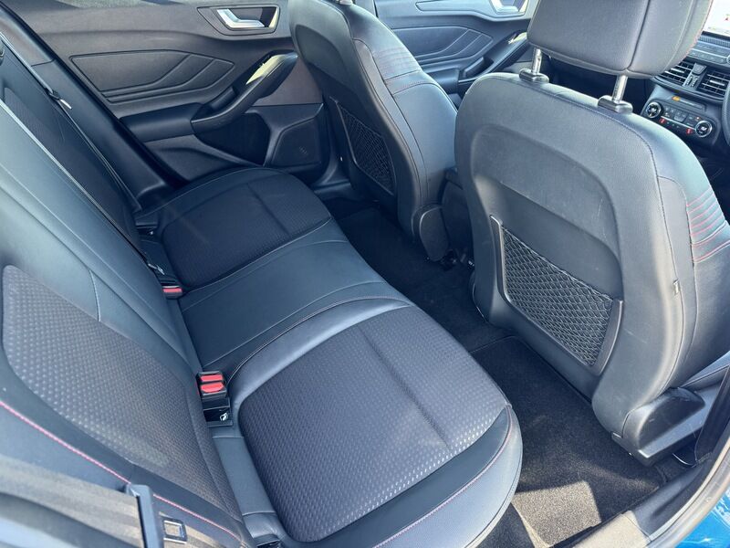 More views of Ford Focus