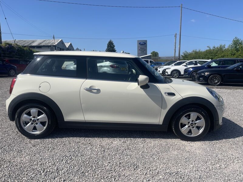 More views of MINI Hatch