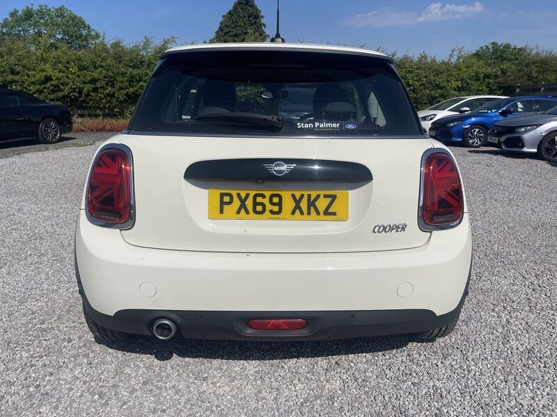 More views of MINI Hatch