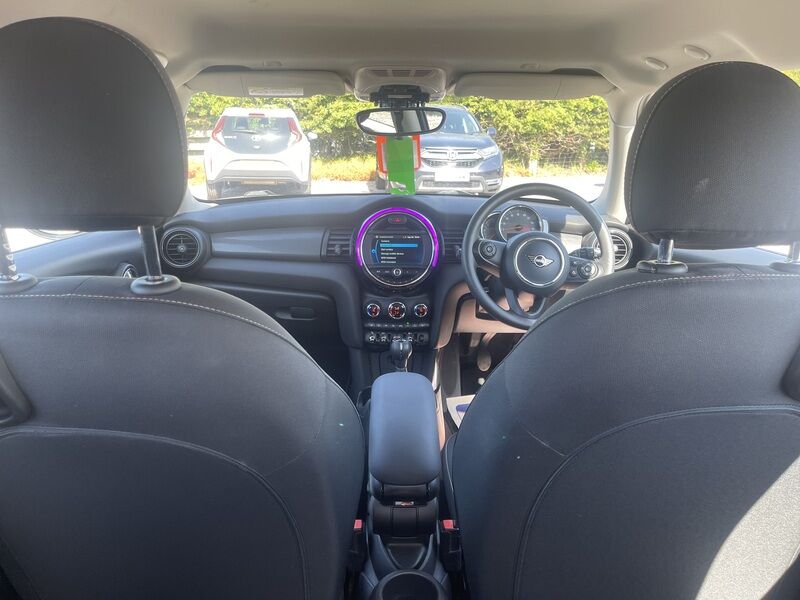 More views of MINI Hatch