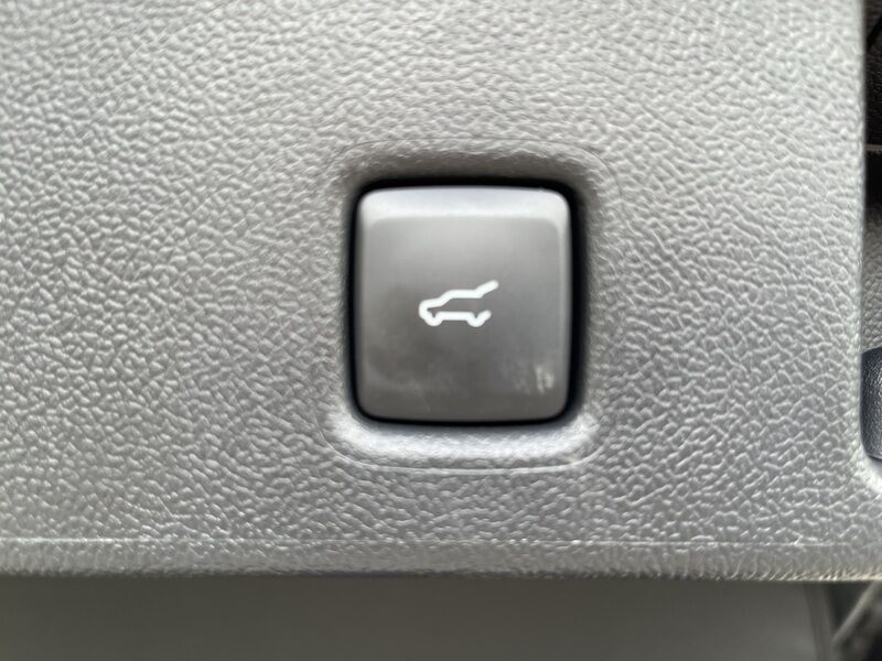 More views of Ford Kuga