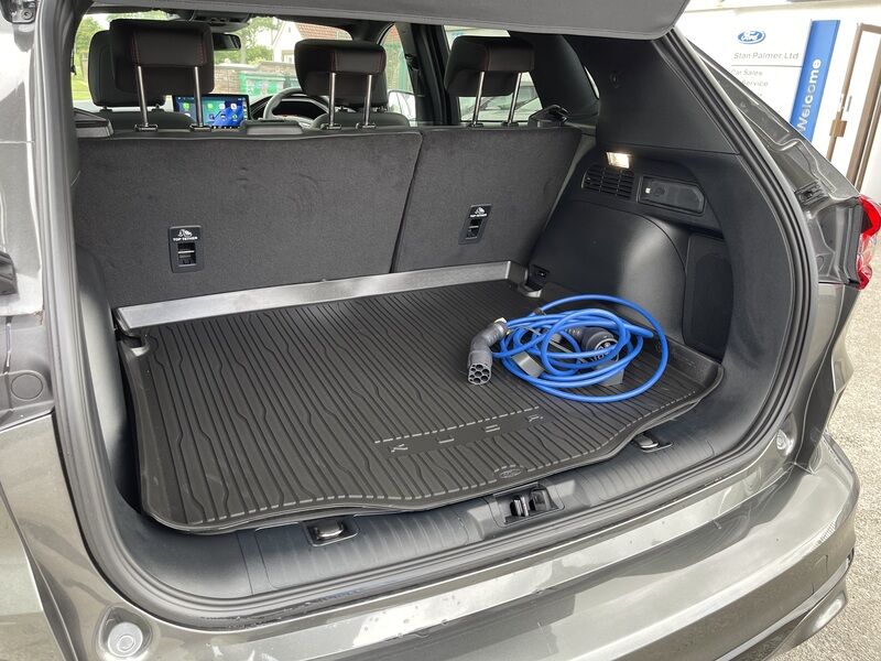 More views of Ford Kuga