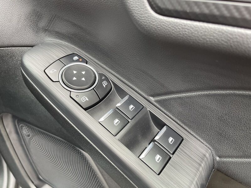 More views of Ford Kuga