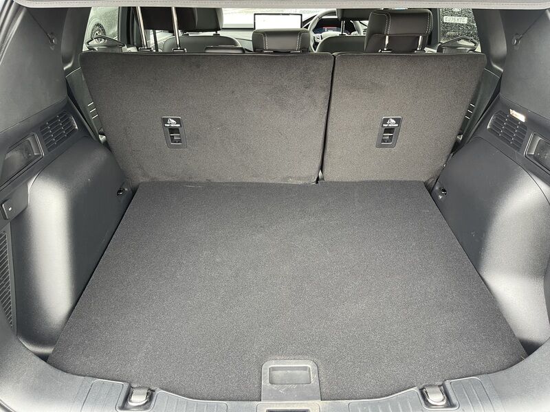 More views of Ford Kuga
