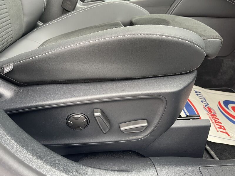 More views of Ford Kuga