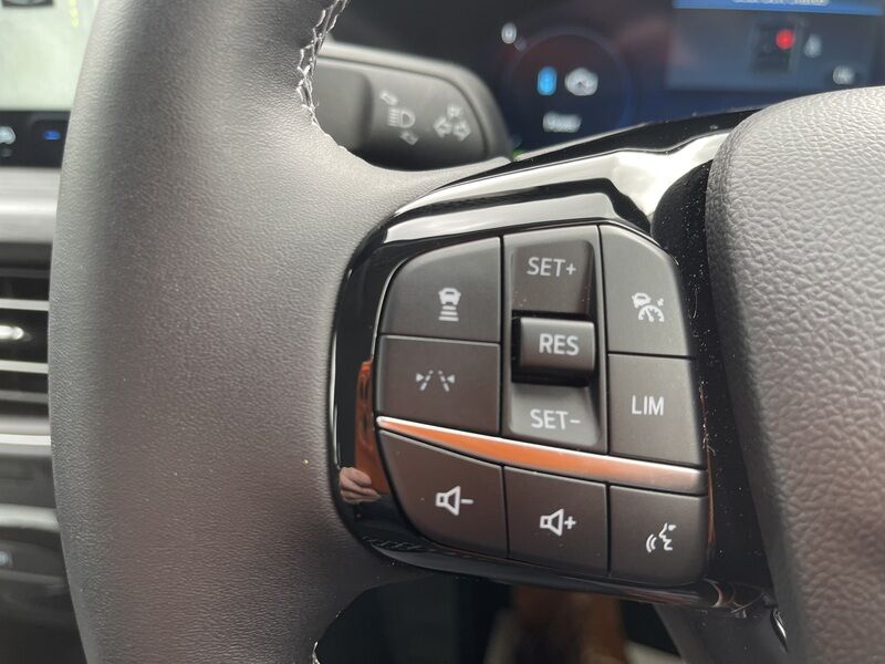 More views of Ford Kuga