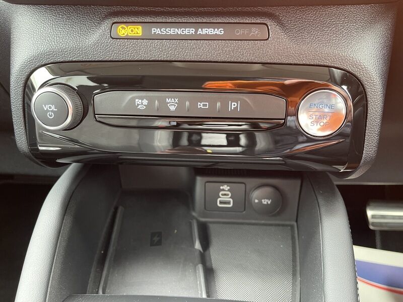 More views of Ford Kuga