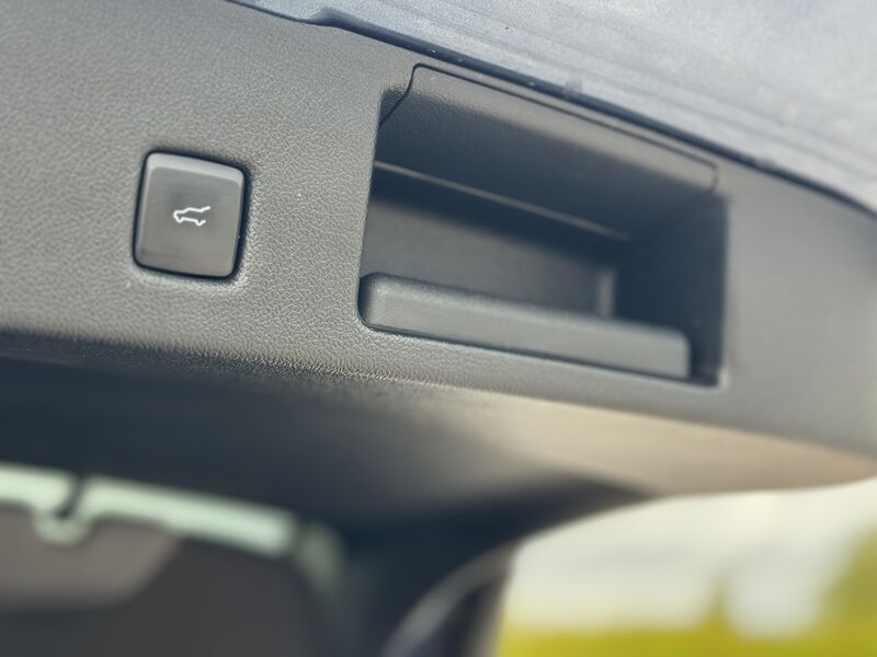 More views of Ford Kuga