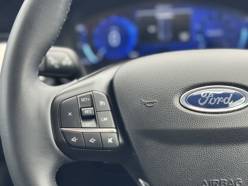 More views of Ford Kuga