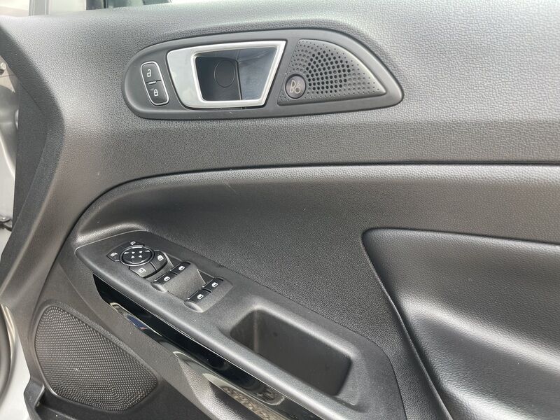 More views of Ford EcoSport