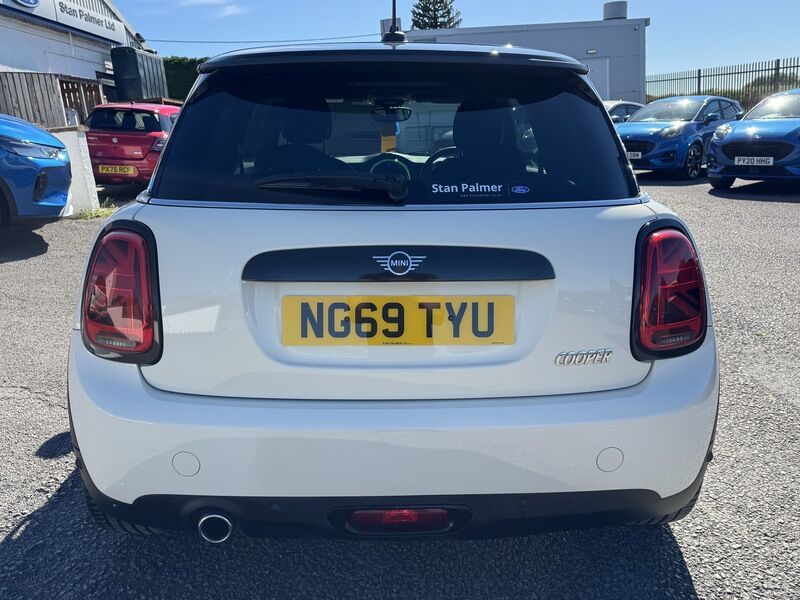 More views of MINI Hatch