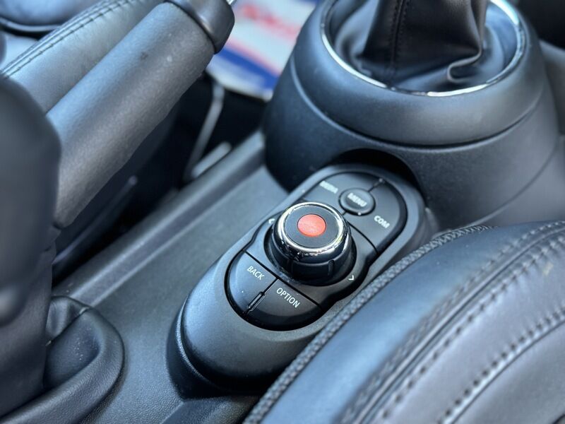 More views of MINI Hatch