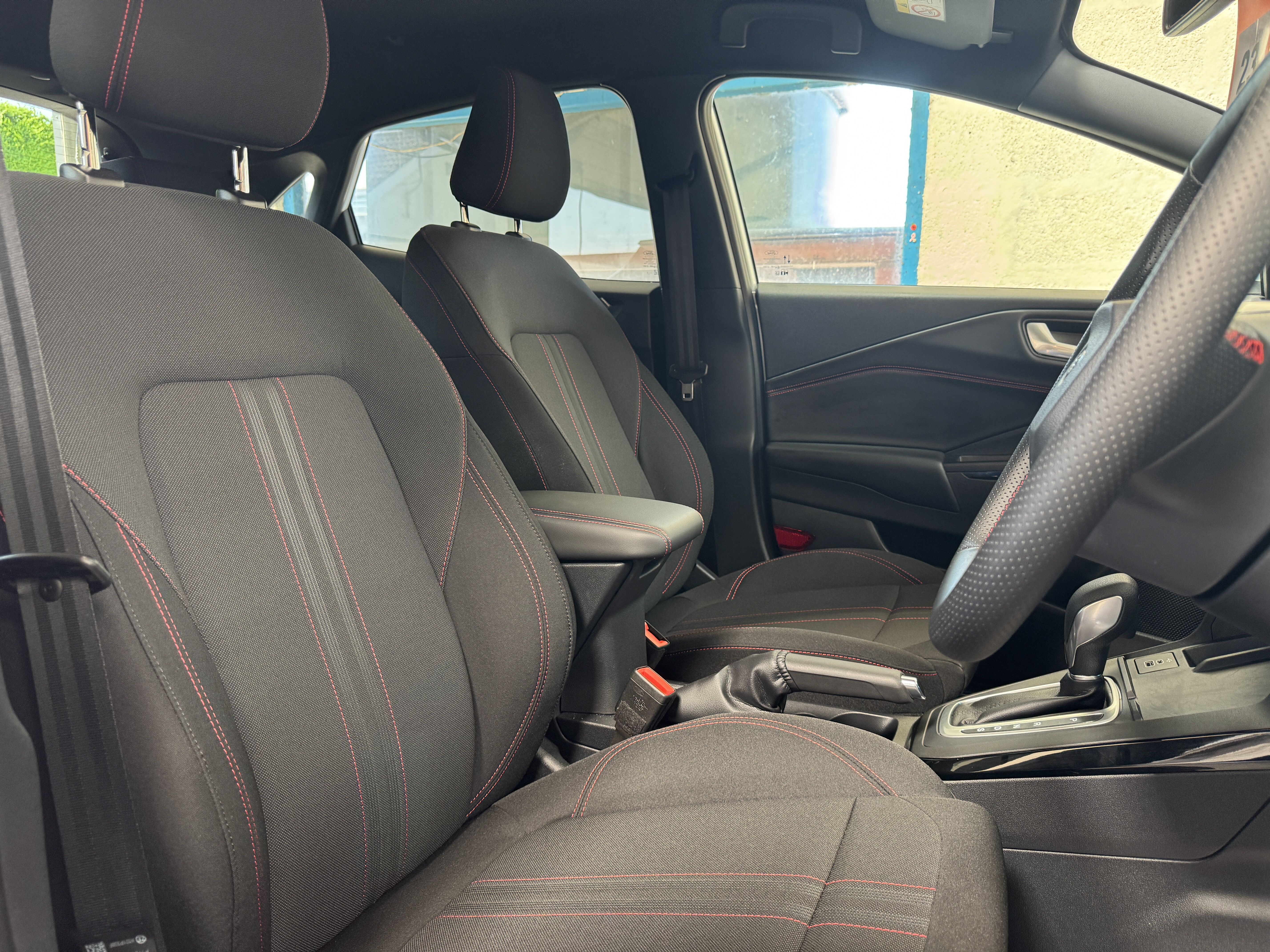 More views of Ford Puma