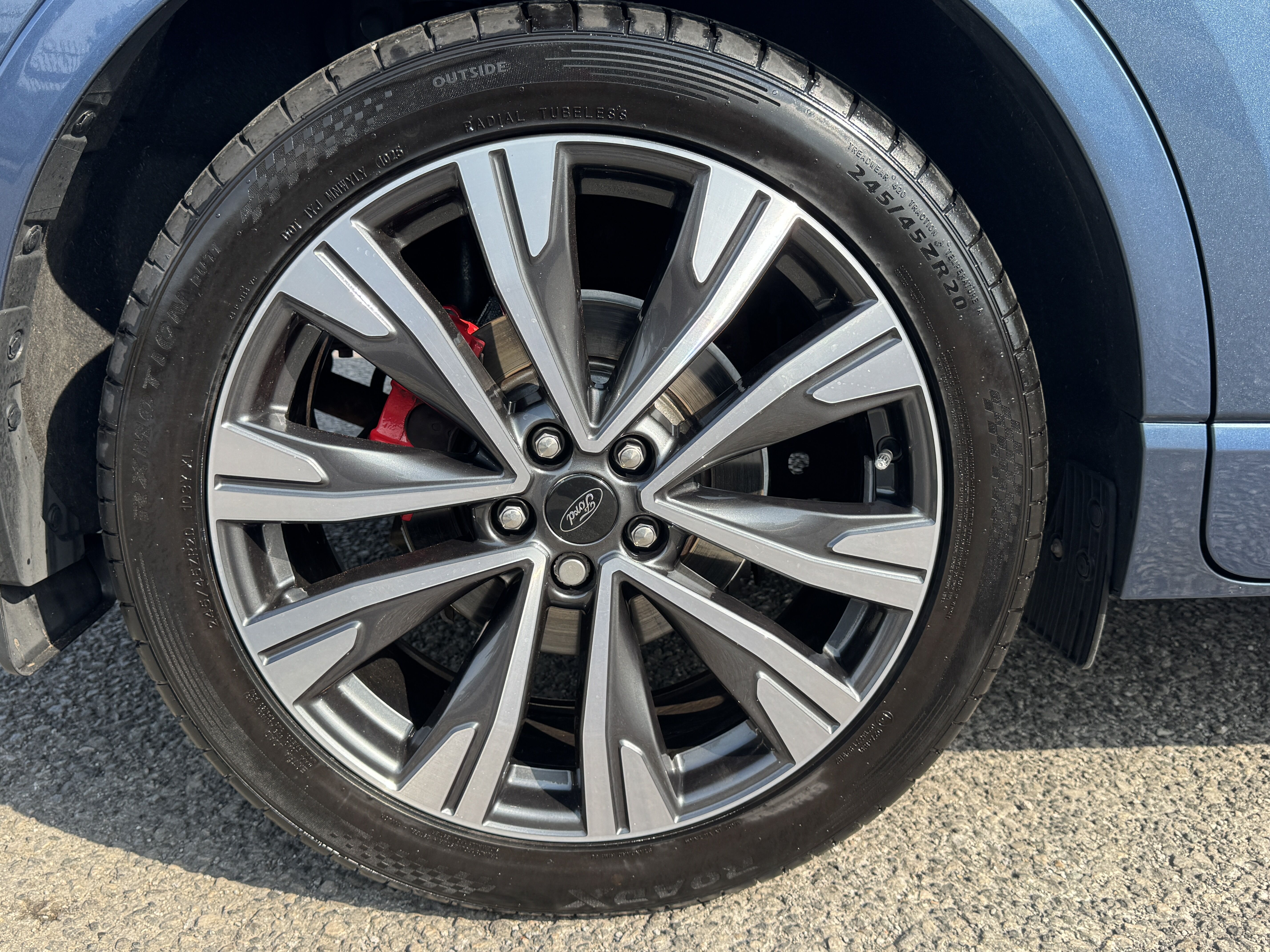 More views of Ford Kuga
