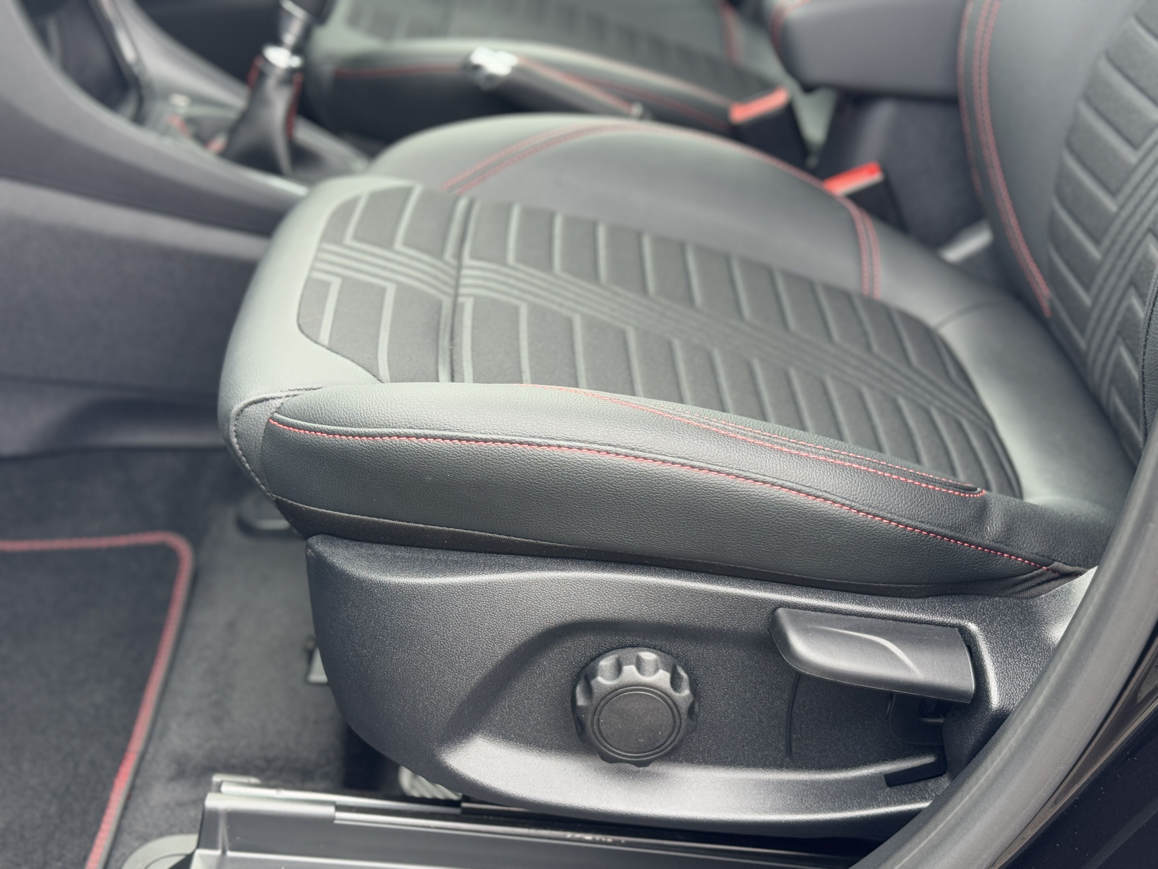 More views of Ford Puma