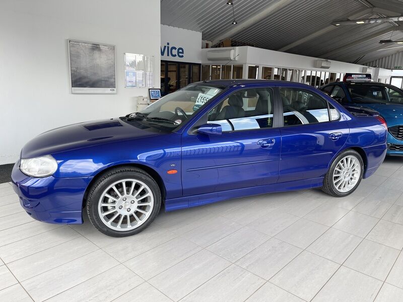 More views of Ford Mondeo