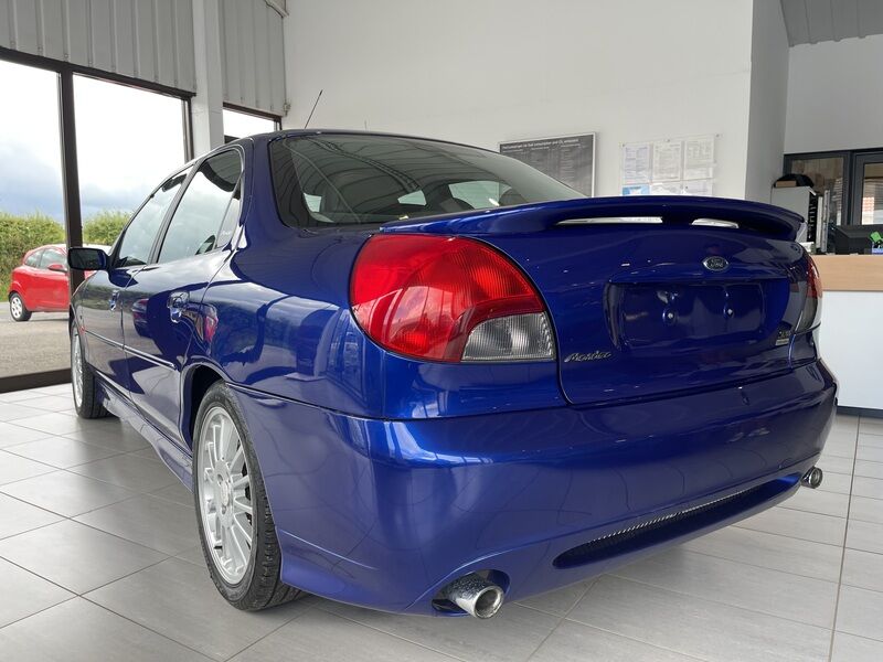 More views of Ford Mondeo