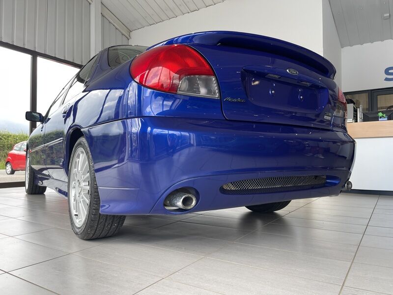 More views of Ford Mondeo