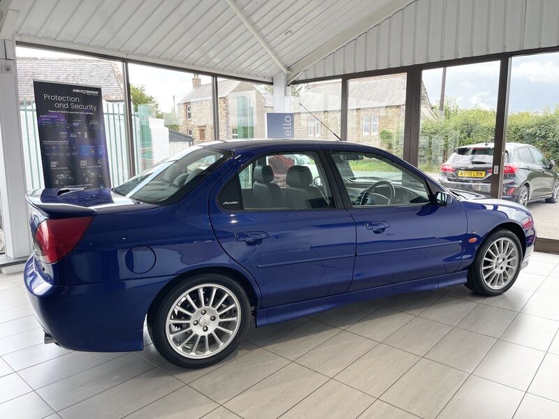 More views of Ford Mondeo