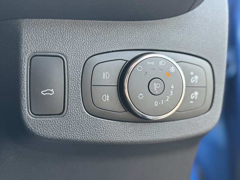 More views of Ford Puma