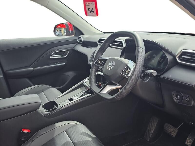 More views of MG ZS