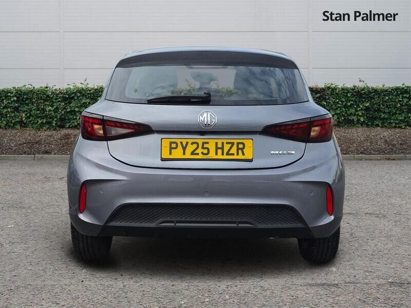 More views of MG 3