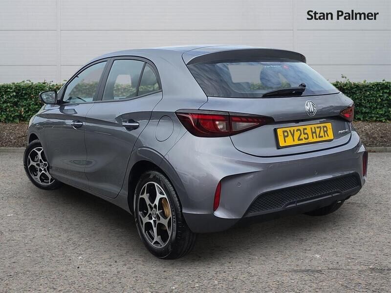 More views of MG 3
