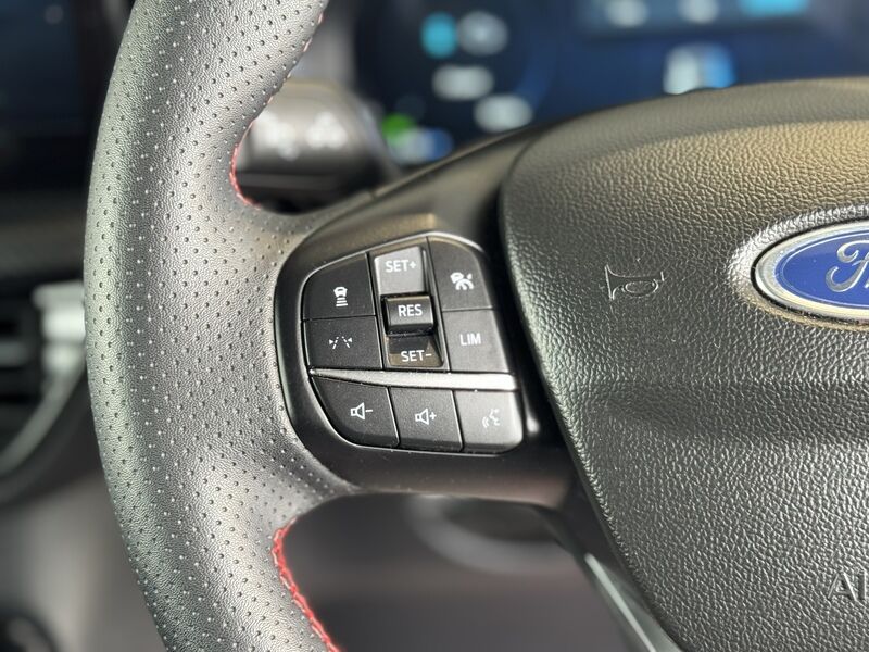 More views of Ford Kuga