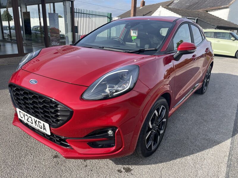 More views of Ford Puma