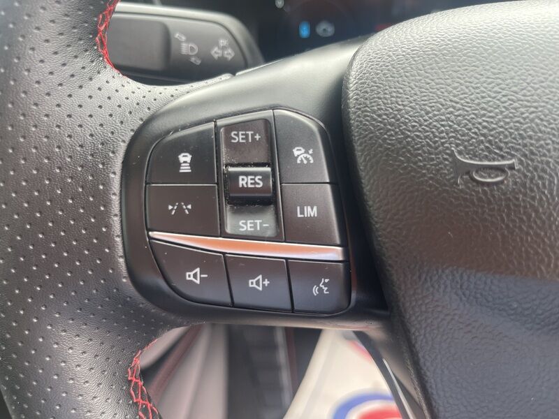 More views of Ford Kuga