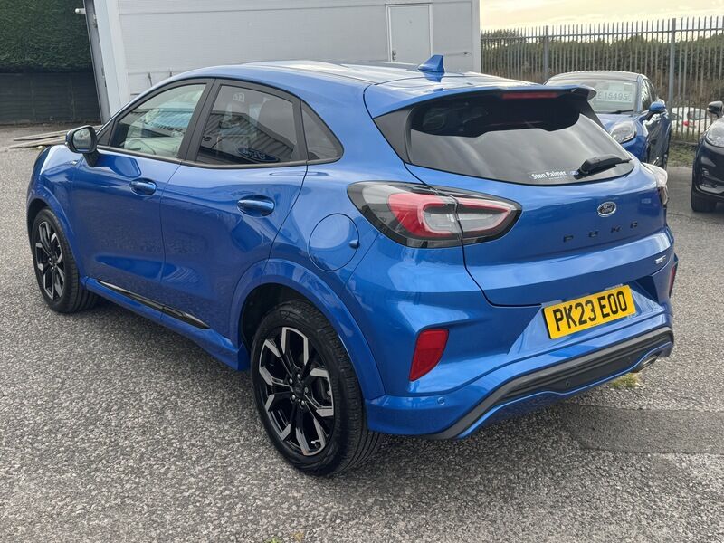 More views of Ford Puma