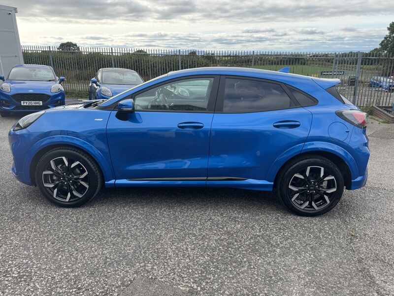 More views of Ford Puma