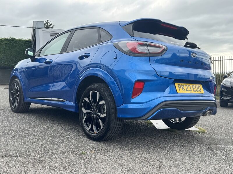 More views of Ford Puma