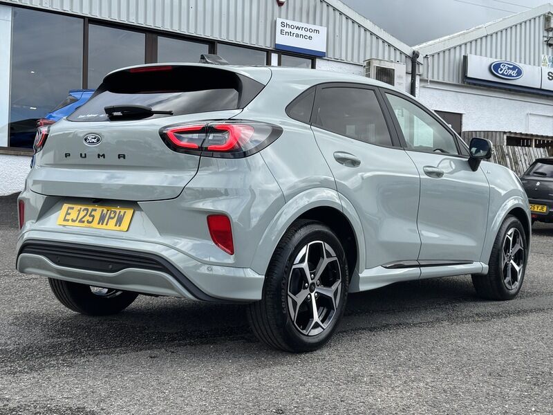 More views of Ford Puma